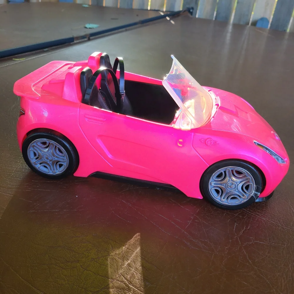 Barbie Glam Convertible Hot Pink‎ Car Used Toy Doll Ride Whip